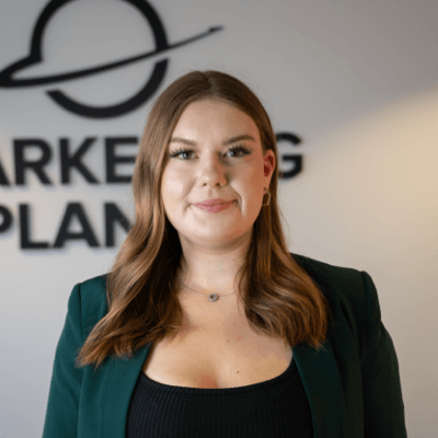 Lara Kämpfer - Fullstack Entwicklerin bei Marketing Planet